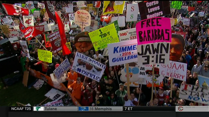 Illustration for article titled Hinkie Traded This Sign For Draft Picks: Your Philadelphia College GameDay Sign Roundup